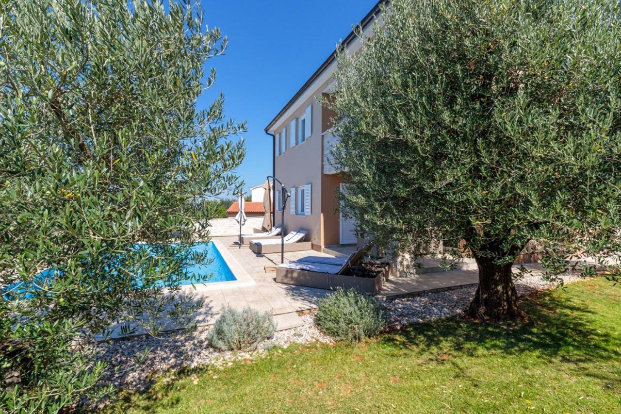Villa Terlevic Selina ภายนอก รูปภาพ